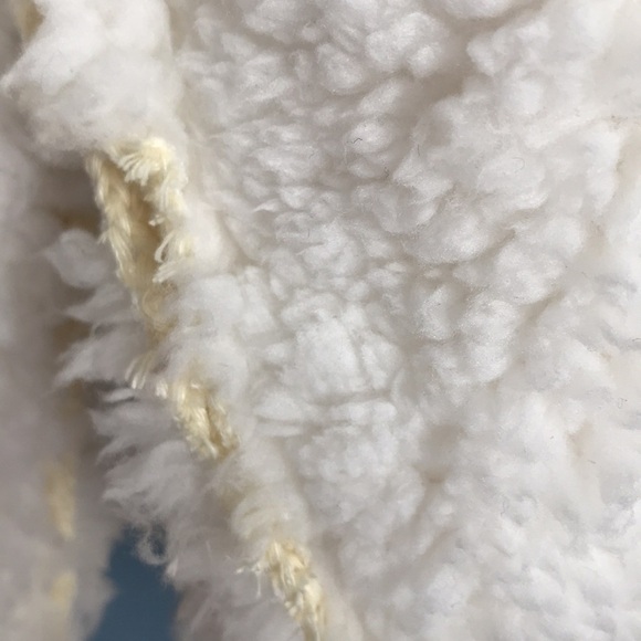 NWOT butter yellow long thick crew neck pull on sherpa lined sweatshirt size L - Picture 9 of 16